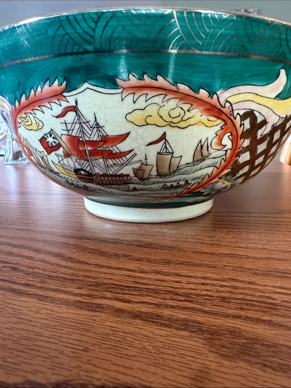 Vintage Decorative Chinese porcelain bowl galleon ship motif Excellent condition